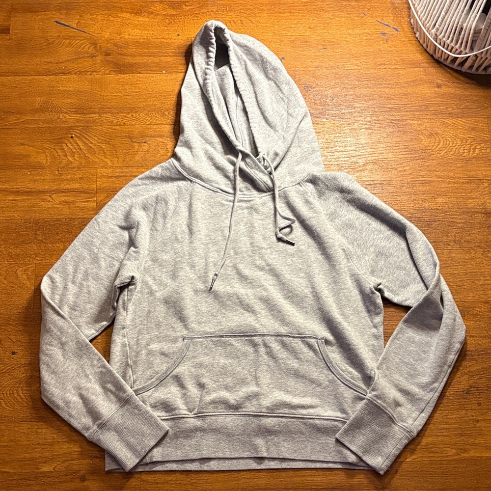 VICTORIA'S SECRET VSX SPORT Graphic Grey Sweatshirt Hoodie